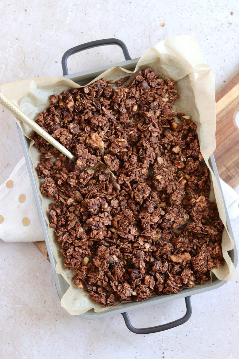 Homemade Chocolate Granola